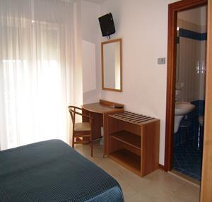 Ivana 3*